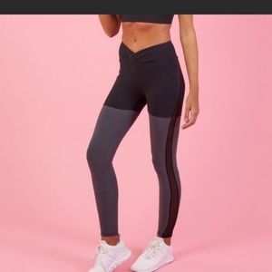Nikki B 2 collection black dynamic leggings